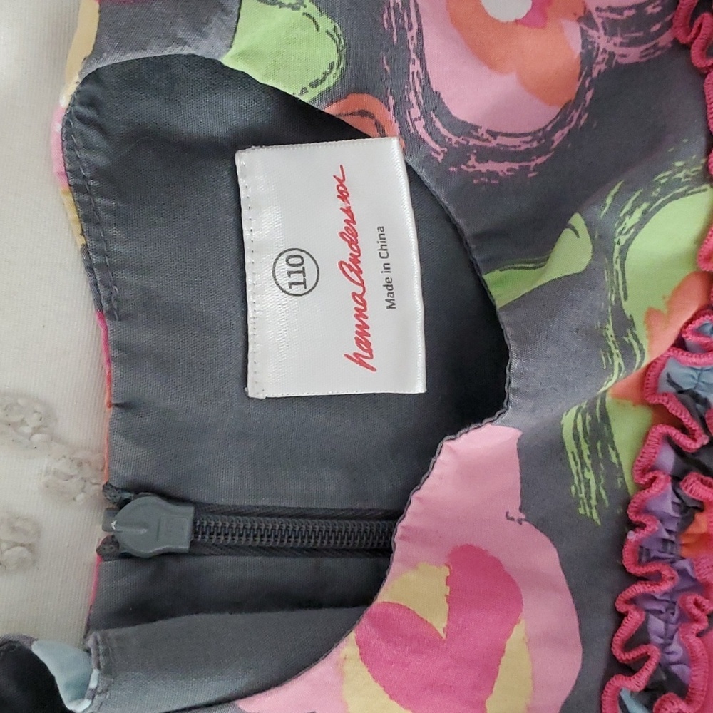Hanna Andersson floral girl's dress size 5/ 110 - Picture 2 of 3